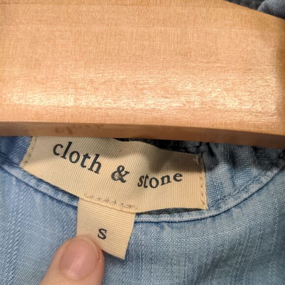 Cloth & Stone Denim Button Up Vest Womens Small Sleeveless Blue High Low Hem - Picture 9 of 12